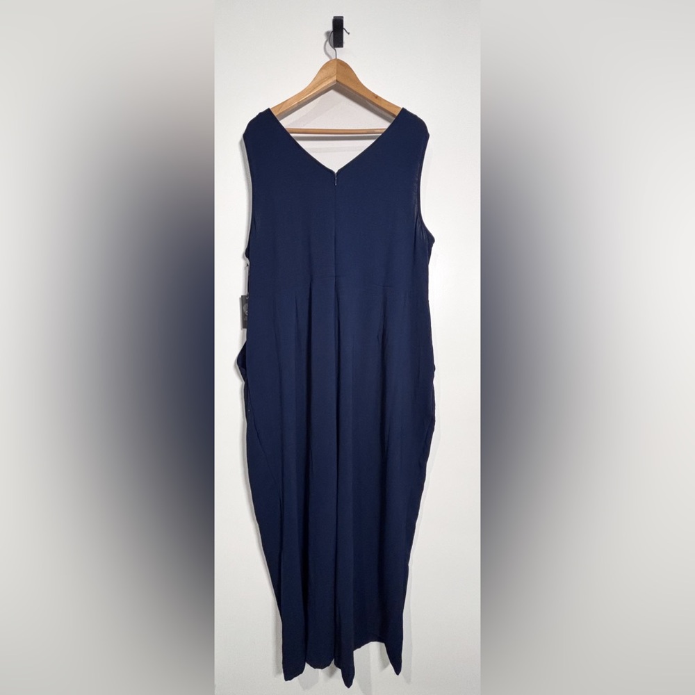 Vince Camuto Plus Size 3X Classic Navy Front Tie Jumpsuit NWT - Picture 8 of 9